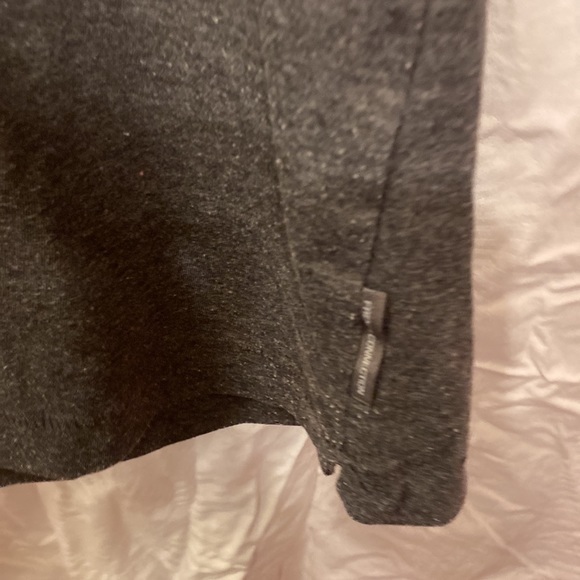 Mens French Connection tshirt designer stylish Gray w/ blue stripes great shap - Picture 7 of 7